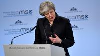 La Première ministre britannique Theresa May prononce un discours lors de la Conférence de Munich sur la sécurité, le 17 février 2018 [Thomas KIENZLE / AFP]