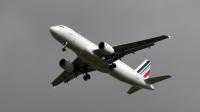 Le vol AF852 Paris-Cayenne, qui devait partir dimanche de l'aéroport d'Orly à 10H20 (08H20 GMT), et le même vol lundi à 10H15 (08H15 GMT) ont tous deux été annulés (PHOTO D'ILLUSTRATION) [PASCAL PAVANI / AFP/Archives]