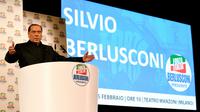 Silvio Berlusconi, patron de Forza Italia, lors d'un meeting de campagne, le 25 février 2018 à Milan [Piero CRUCIATTI / AFP]