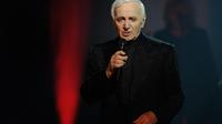Charles Aznavour, en concert à Erevan en Arménie le 12 mai 2014, fêtera ses 90 ans jeudi sur une scène berlinoise [Stéphane de Sakutin / AFP/Archives]