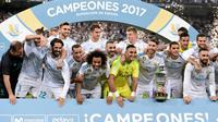 Le Real Madrid a remporté la Supercoupe d'Espagne aux dépens d'un FC Barcelone fantomatique, le 16 août 2017 au stade Santiago-Bernabeu de Madrid (2-0), confirmant sa nette victoire du match aller (3-1) [JAVIER SORIANO / AFP]