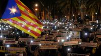 Manifestation à Barcelone pour la libération des députés séparatistes emprisonnés, le 16 janvier 2018 [LLUIS GENE / AFP]