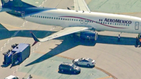 Collision entre un avion Aeromexico et un camion