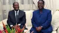 Le président ivoirien Alassanne Ouattara (g) et l'ancien président Konan Bedié Henri, lors d'une rencontre le 27 octobre 2015 à Abidjan [SIA KAMBOU / AFP]