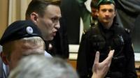 L'opposant numéro un à Vladimir Poutine, Alexei Navalny, au tribunal le 2 octobre 2017 à Moscou  [Vasily MAXIMOV  / AFP/Archives]