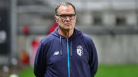 La méthode de l'entraîneur argentin n'a pas plus fonctionné à Lille qu'à Marseille.