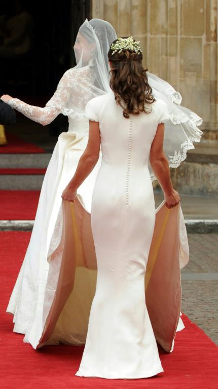 Kate Middleton et sa soeur Pippa lors de son mariage avec le prince William, le 29 avril 2011 à Londres [CARL DE SOUZA / AFP/Archives]