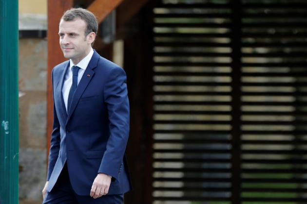Le président français Emmanuel Macron à Berd'huis, dans le nord-ouest de la France, le 12 avril 2018 [CHARLY TRIBALLEAU / AFP]