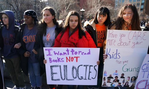 Mobilisation des élèves à New York, sur Washington Square Park [TIMOTHY A. CLARY / AFP]