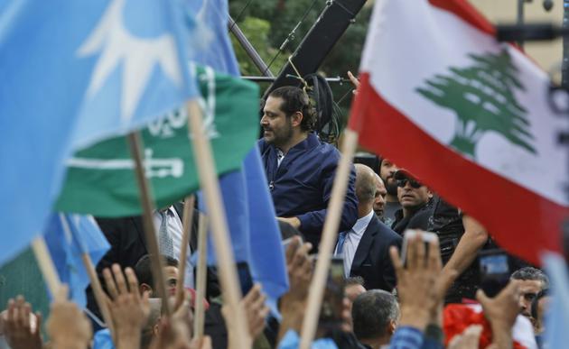 Le Premier ministre libanais Saad Hariri au milieu de ses partisans après son retour à Beyrouth, le 22 novembre 2017 [MARWAN TAHTAH / AFP/Archives]
