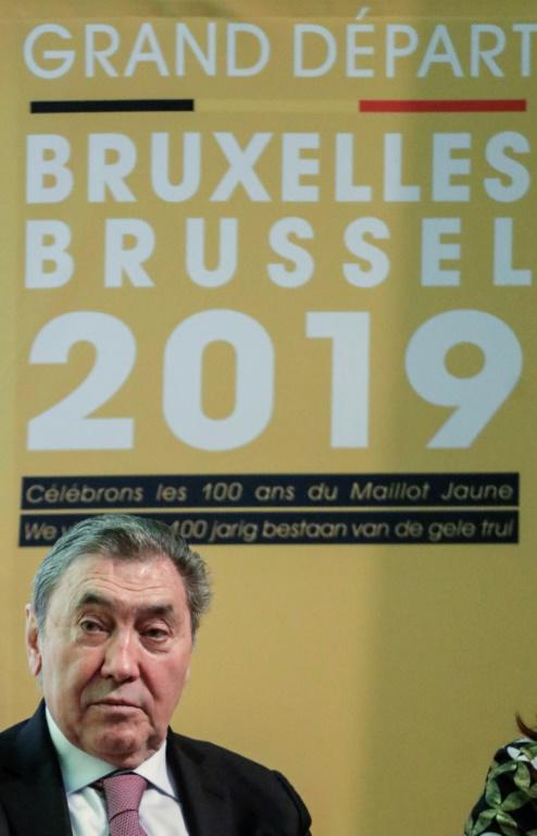 L'ancien champion belge Eddy Merckx, quintuple vainqueur du Tour de France, avant une conférence de presse, le 16 janvier 2018 à Bruxelles [THIERRY ROGE / BELGA/AFP]