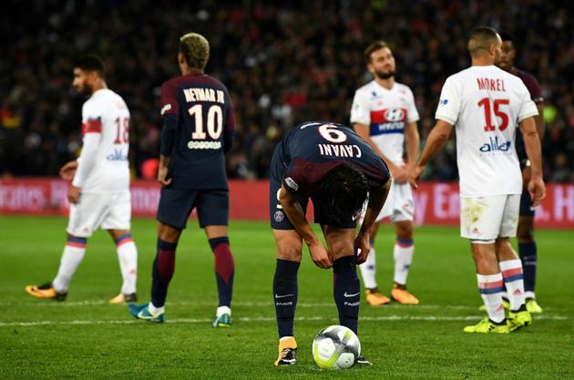 L'épisode du "penaltygate" entre Neymar et Edinson Cavani durant PSG-Lyon à Paris, le 17 septembre 2017  [FRANCK FIFE / AFP/Archives]