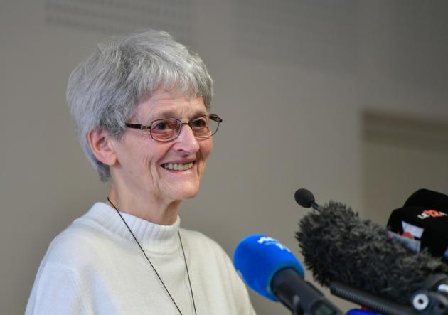 Sœur Bernadette Moriau tient une conférence de presse à Beauvais, dans l'Oise, le 13 février 2018 [Denis Charlet / AFP]