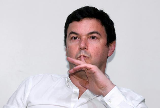 L'économiste français Thomas Piketty, le 6 avril 2017 à Paris [Jacques DEMARTHON / AFP/Archives]