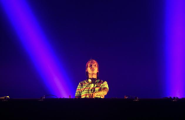 Le DJ suédois Avicii à Budapest, en Hongrie, le 13 août 2015 [Attila KISBENEDEK / AFP/Archives]