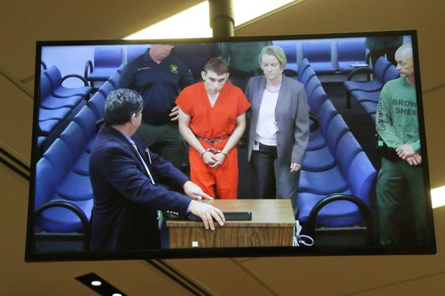 Le tueur du lycée, Nikolas Cruz, comparaît devant un tribunal de Fort Lauderdale après son arrestation le 15 février 2018 [Susan STOCKER / POOL/AFP]