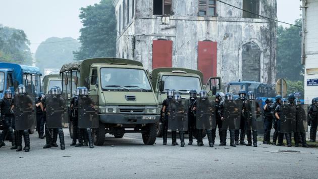 Les forces de sécurité en position lors d'une manifestation à Cayenne en Guyane, le 7 avril 2017 [jody amiet / AFP/Archives]