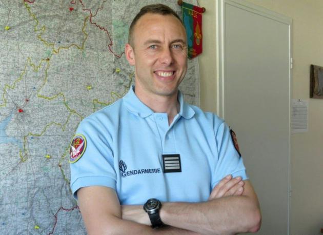 Le lieutenant-colonel Arnaud Beltrame, en 2013 à Avranches où il était stationné auparavant [- / LA GAZETTE DE LA MANCHE/AFP]