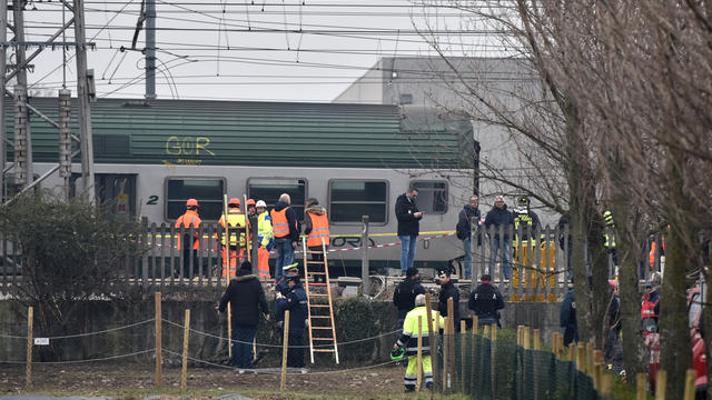 Résultat de recherche d'images pour "Italie: Trois morts dans un déraillement de train"